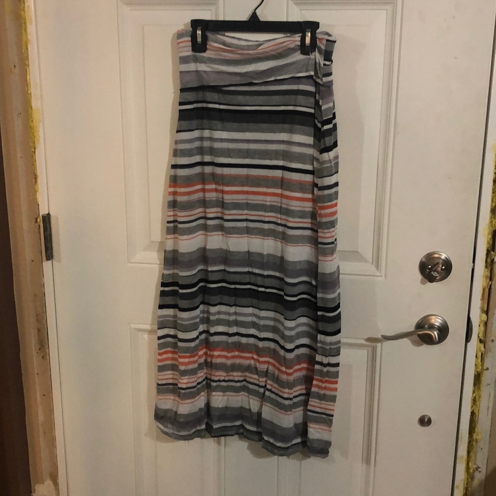 Stripped maxi skirt